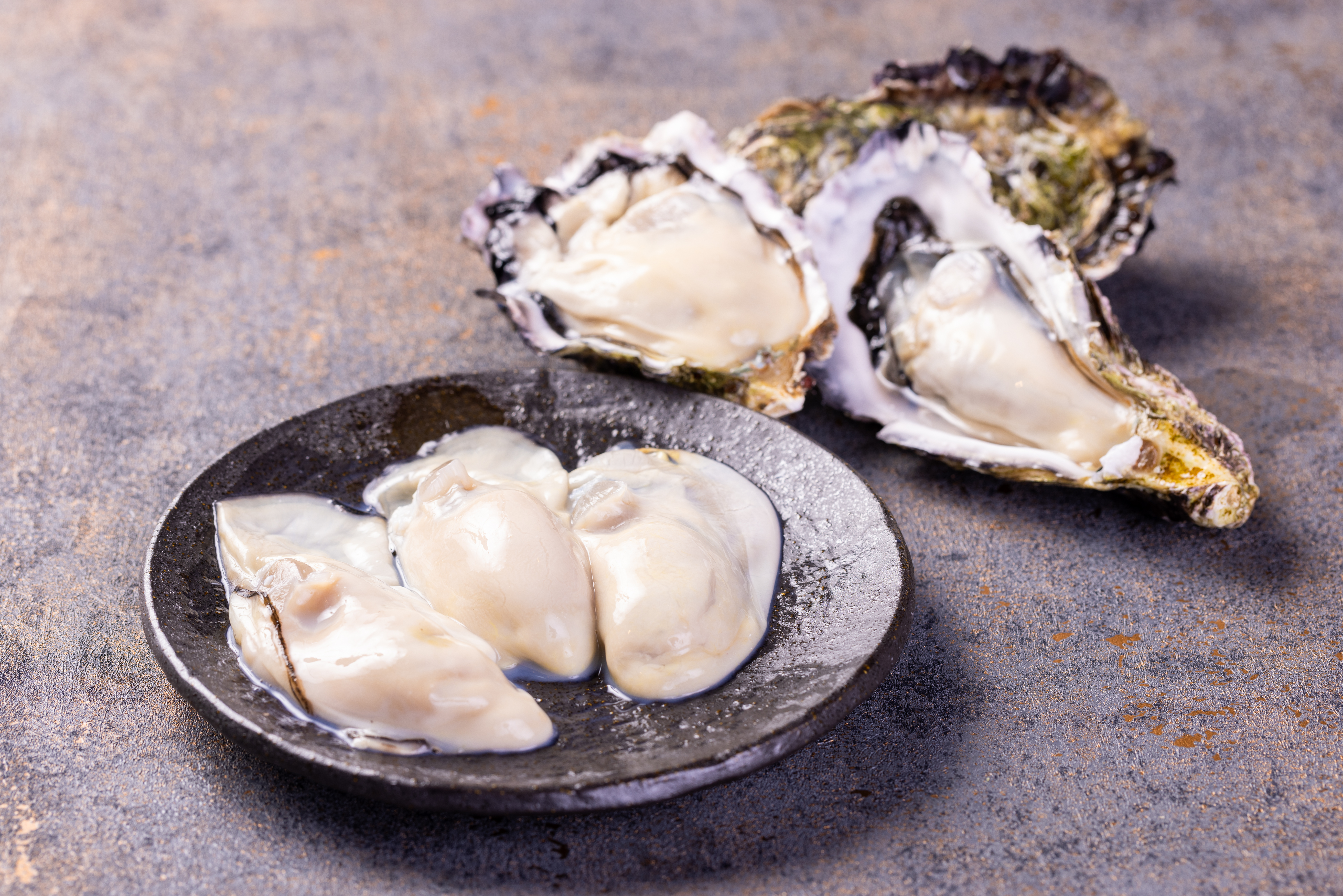 解凍した氷刻四五〇の牡蠣
